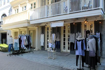 Whitewash Boutique by Rebecca Margarites